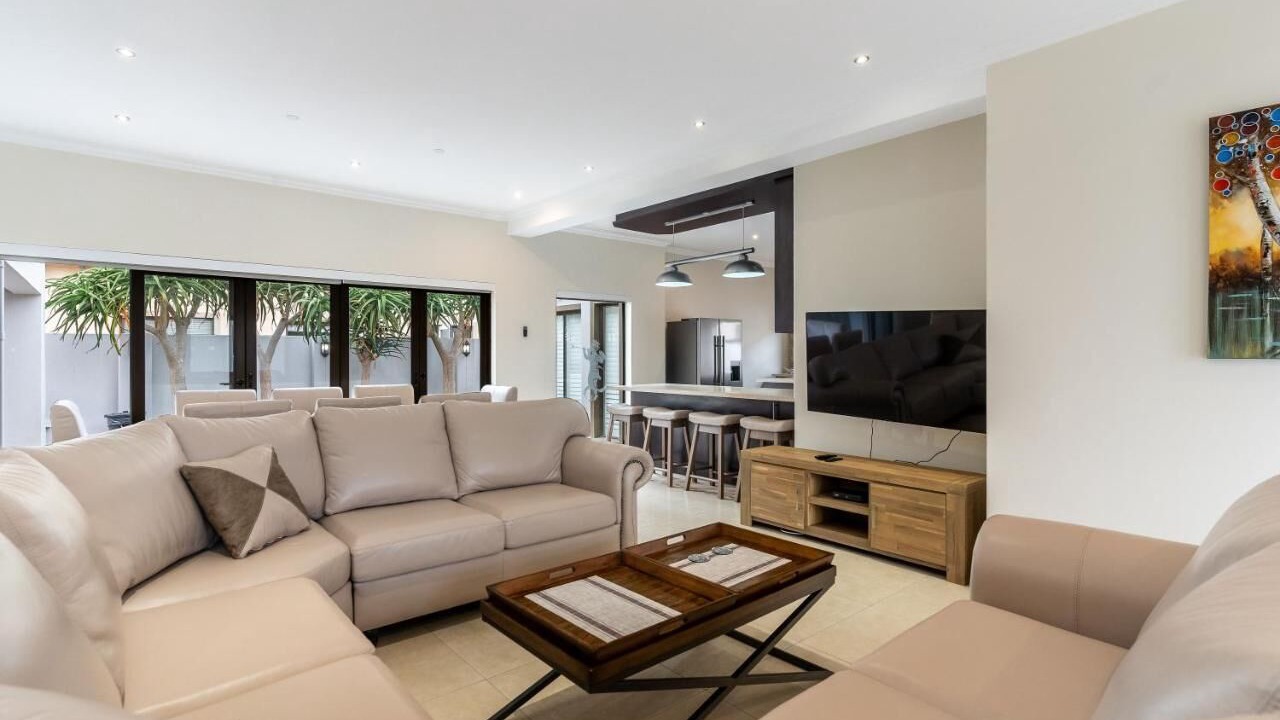 Photo of Livingroom in Big Bay