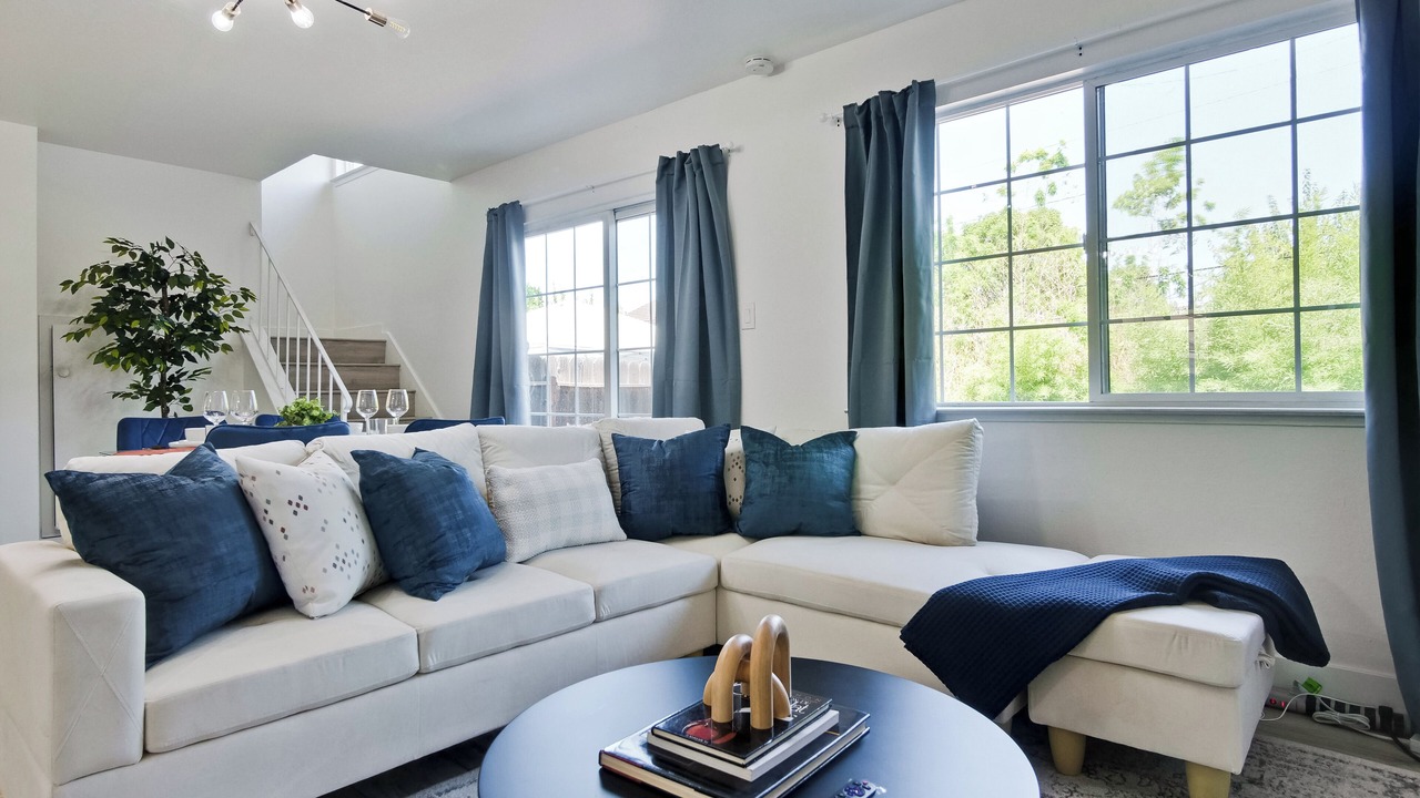 Photo of Livingroom in West San Jose