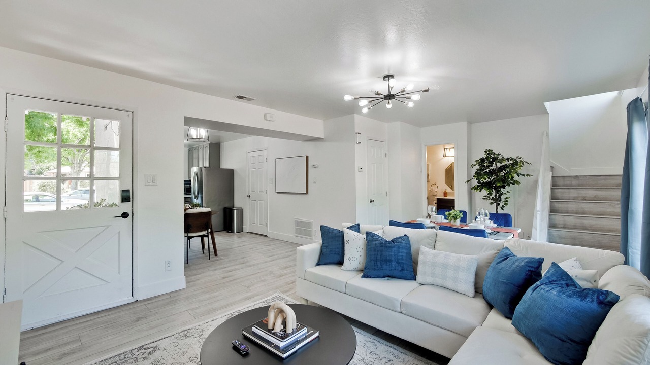 Photo of Livingroom in West San Jose
