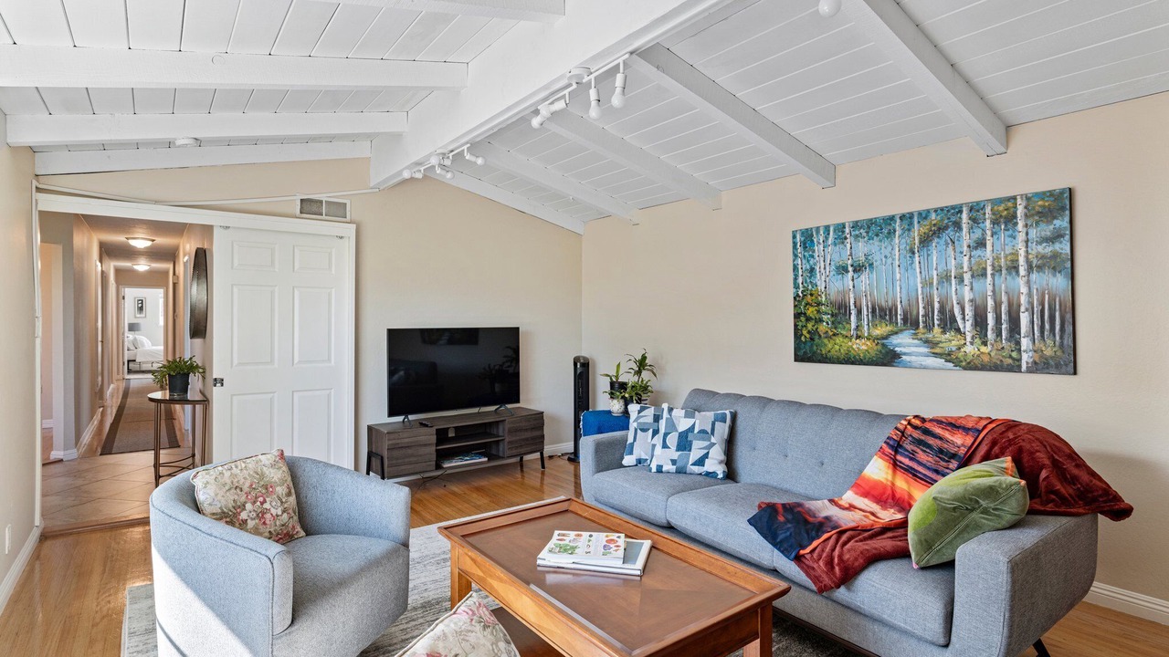 Photo of Livingroom in Foster City