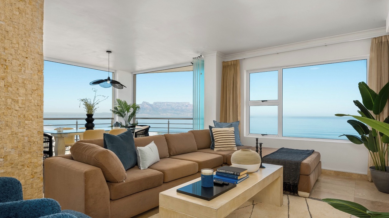 Photo of Livingroom in Bloubergstrand