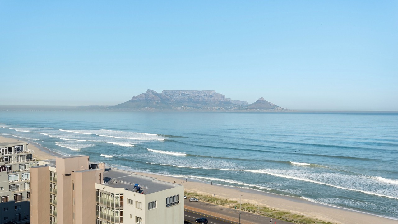 Photo of Others in Bloubergstrand