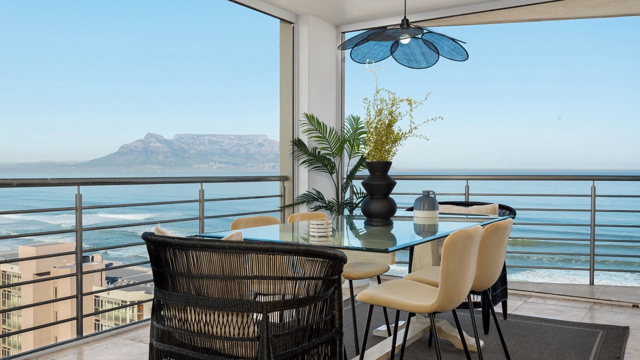 Photo of Outdoor in Bloubergstrand