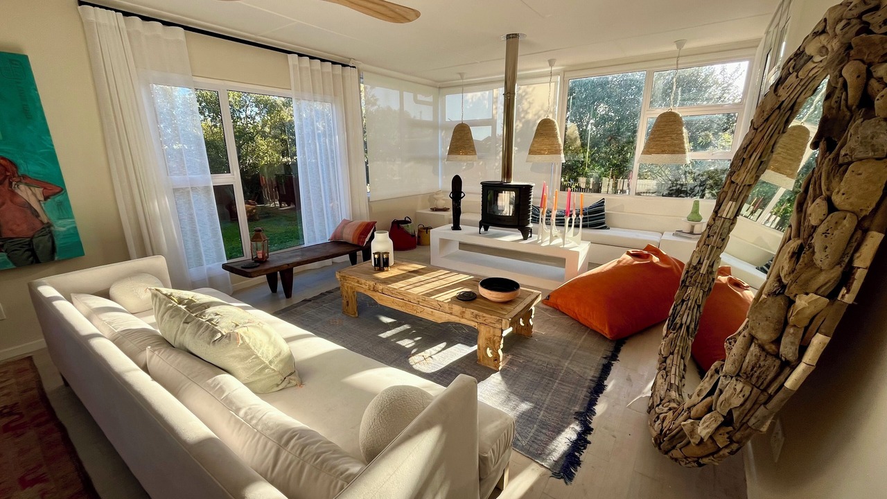 Photo of Livingroom in Noordhoek