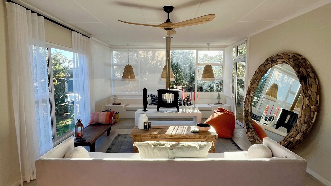 Photo of Livingroom in Noordhoek