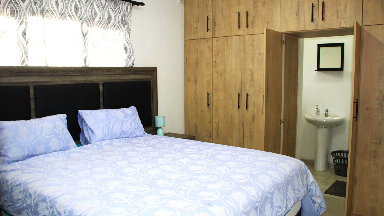 Photo of Bedroom in Sea Park