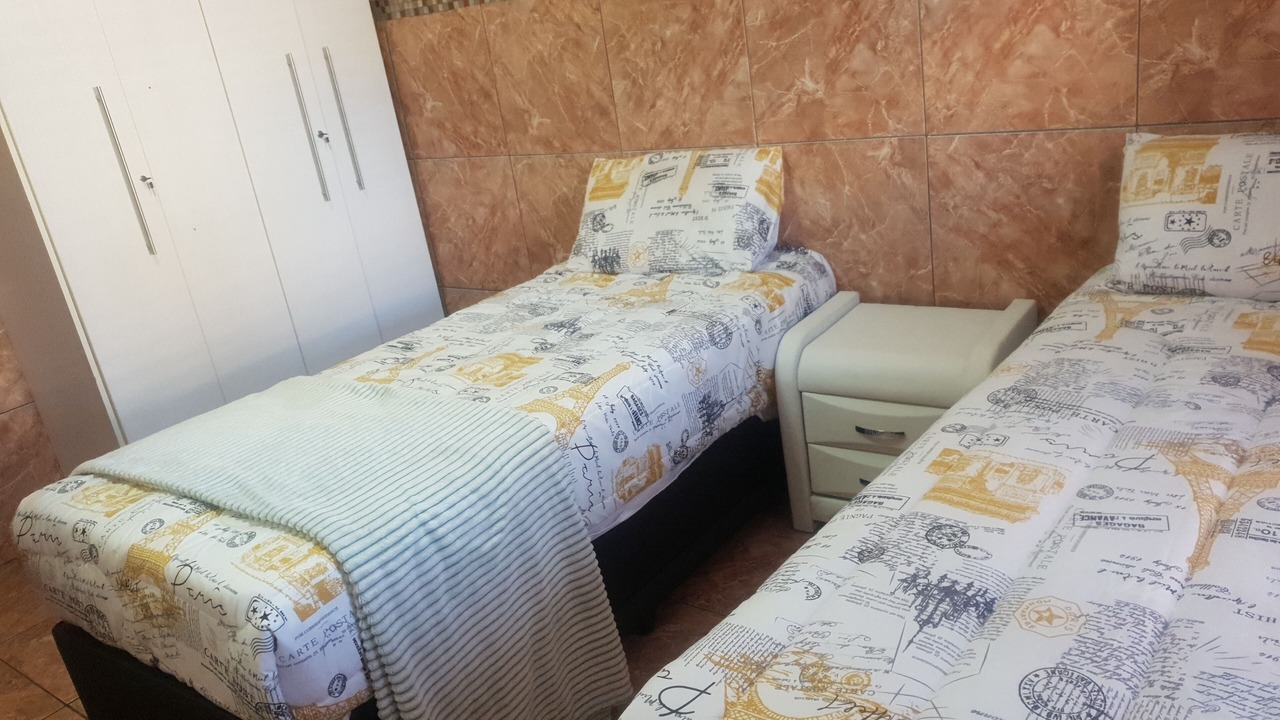 Photo of Bedroom in Greater Johannesburg Metropolitan Area