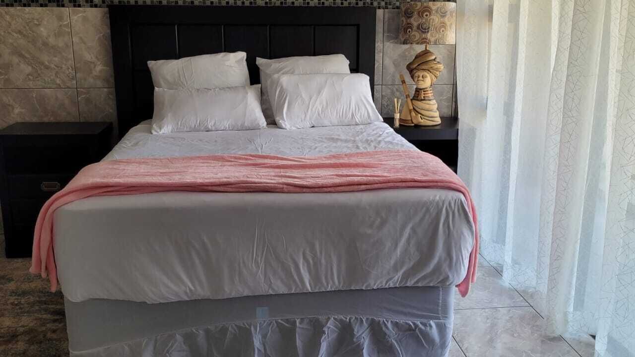 Photo of Bedroom in Greater Johannesburg Metropolitan Area