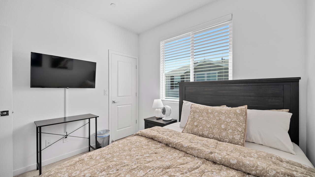 Photo of Bedroom in North Natomas