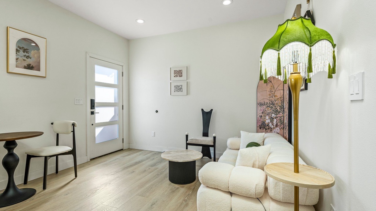 Photo of Livingroom in Sunnyvale