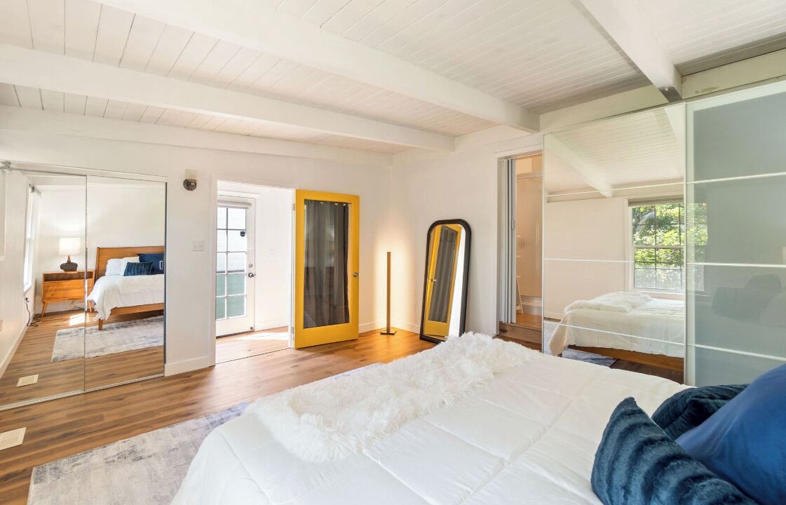 Photo of Bedroom in South Berkeley