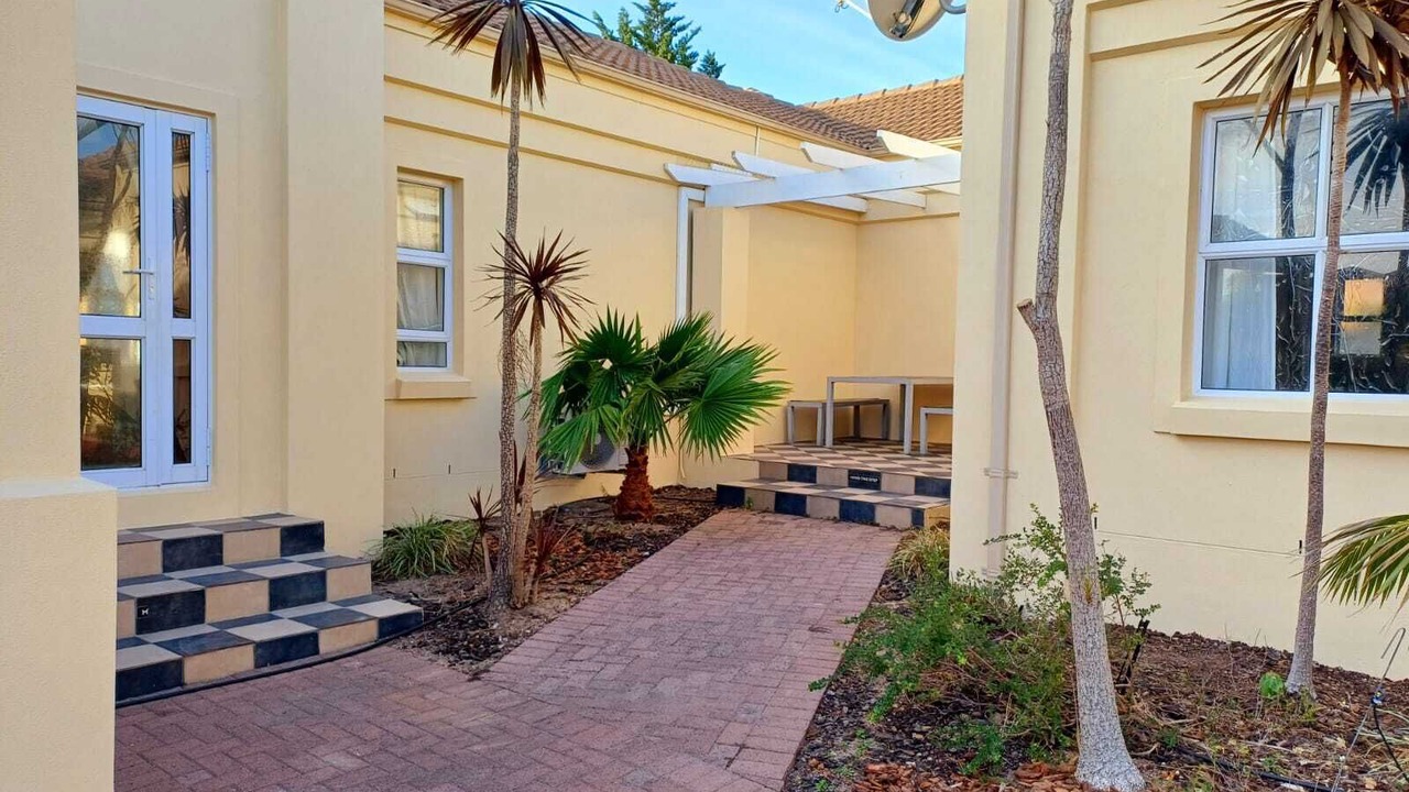 Photo of Patio Balcony in Somerset West