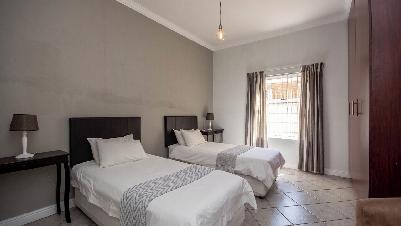 Photo of Bedroom in Somerset West