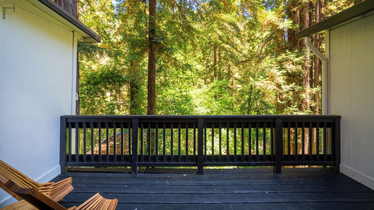 Photo of Patio Balcony in Camp Meeker