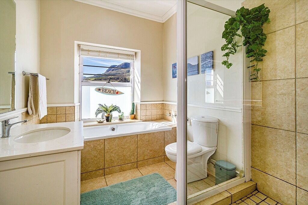 Photo of Bathroom in Raithby