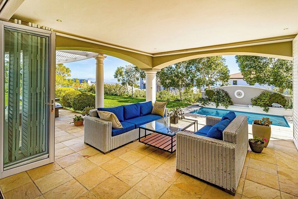 Photo of Patio Balcony in Raithby