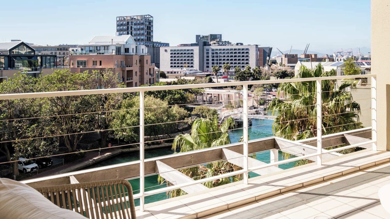 Photo of Outdoor in Victoria and Alfred Waterfront