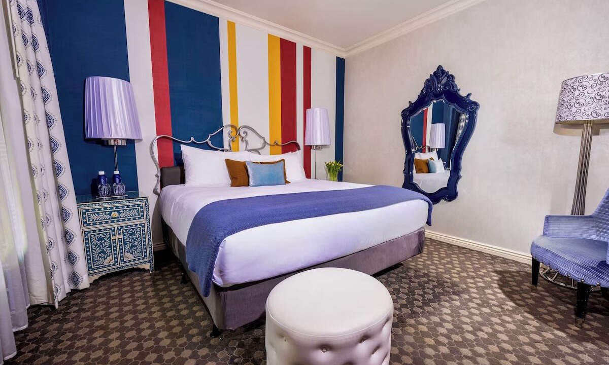 Photo of Bedroom in Theater District