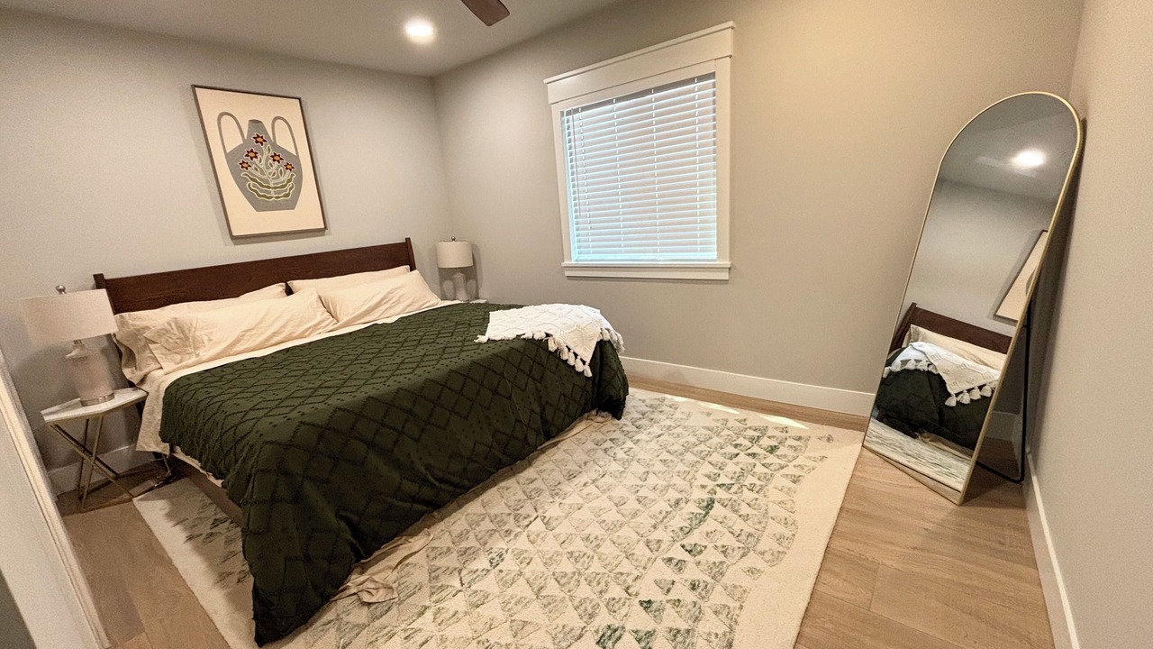 Photo of Bedroom in North Oak Park
