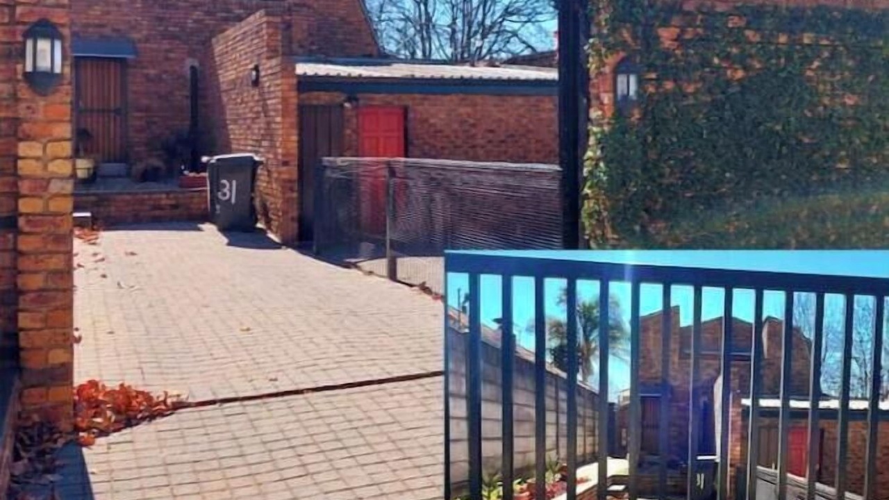 Photo of Outdoor in Houghton Estate