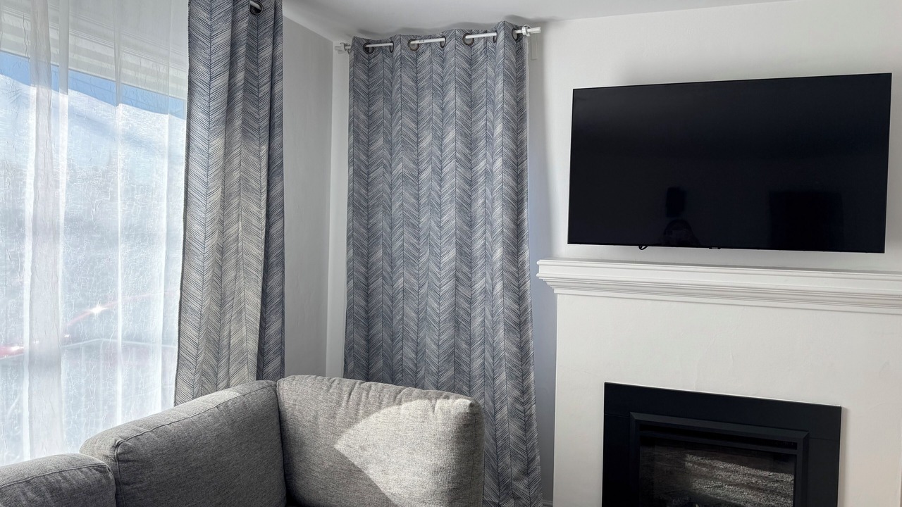 Photo of Livingroom in North Central