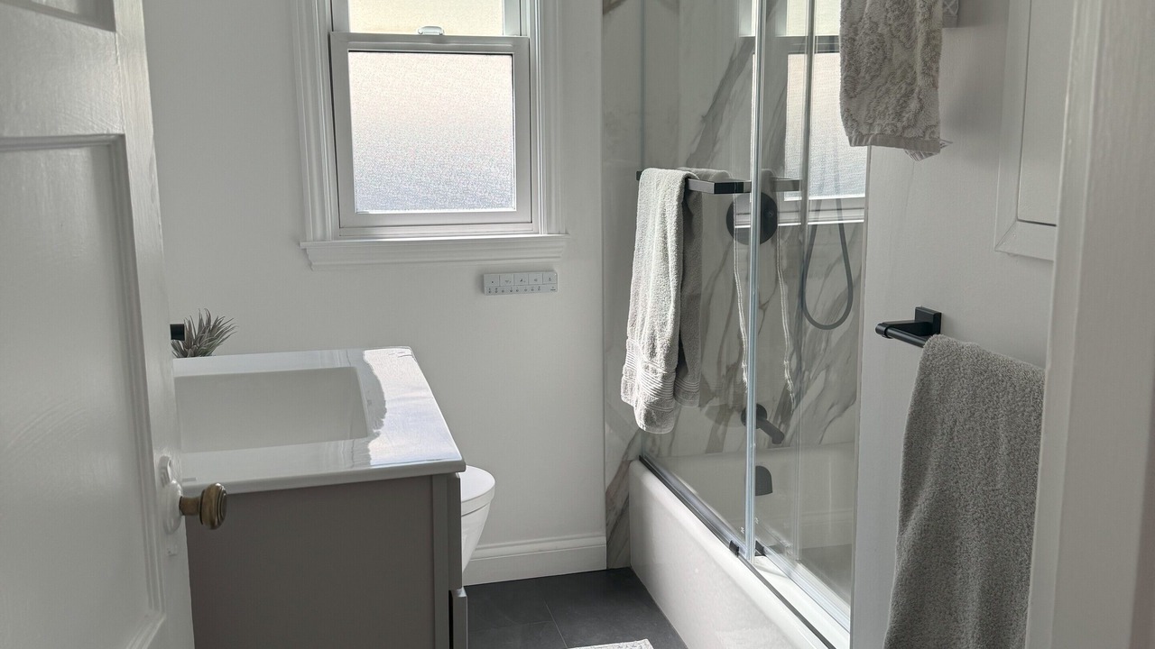 Photo of Bathroom in North Central