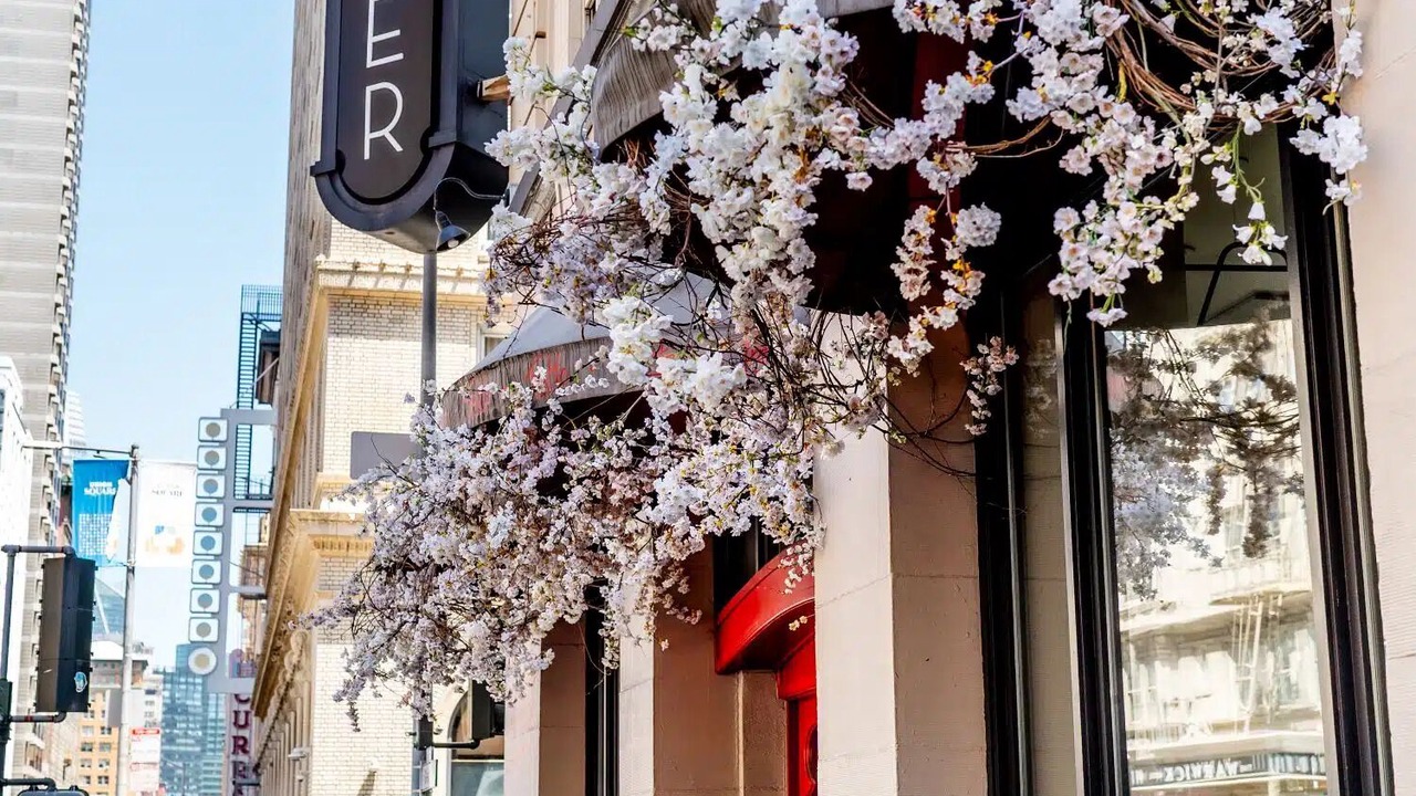 Photo of Outdoor in Theater District