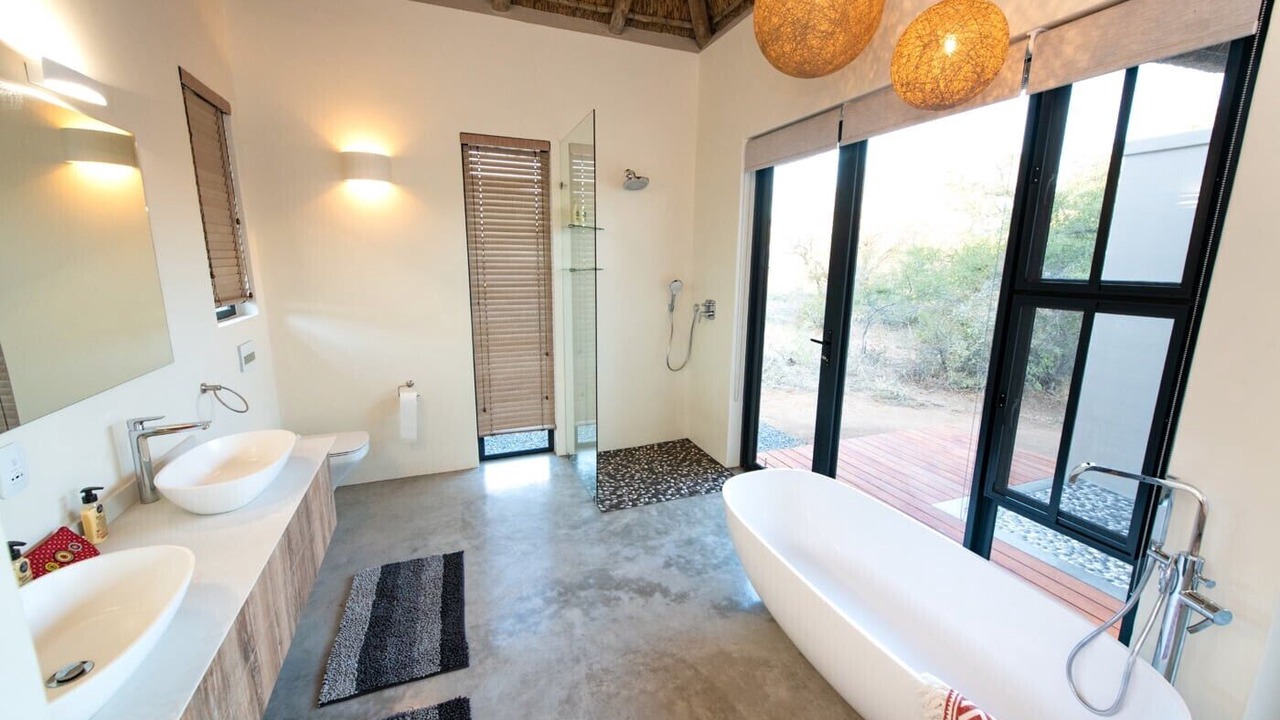 Photo of Bathroom in Hoedspruit