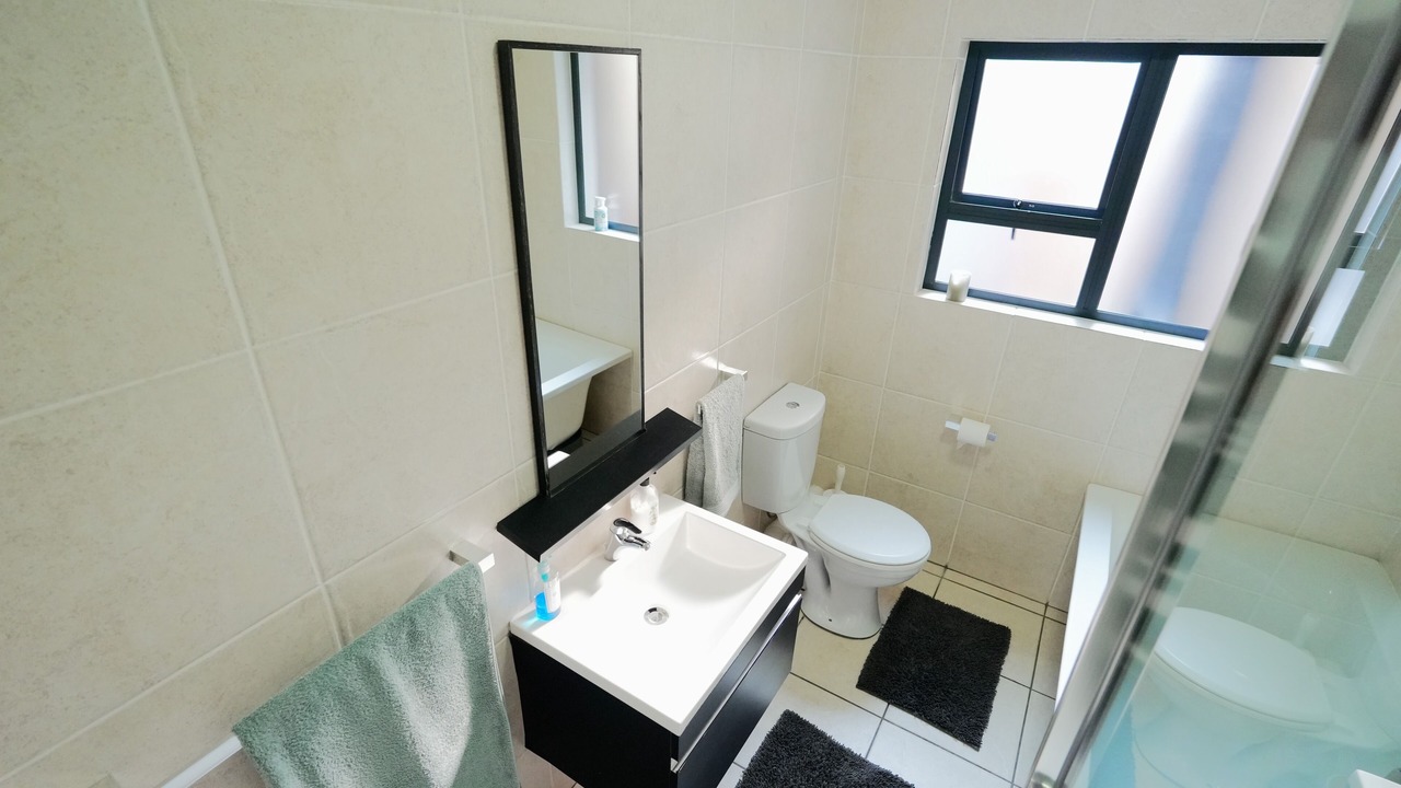 Photo of Bathroom in Greater Johannesburg Metropolitan Area