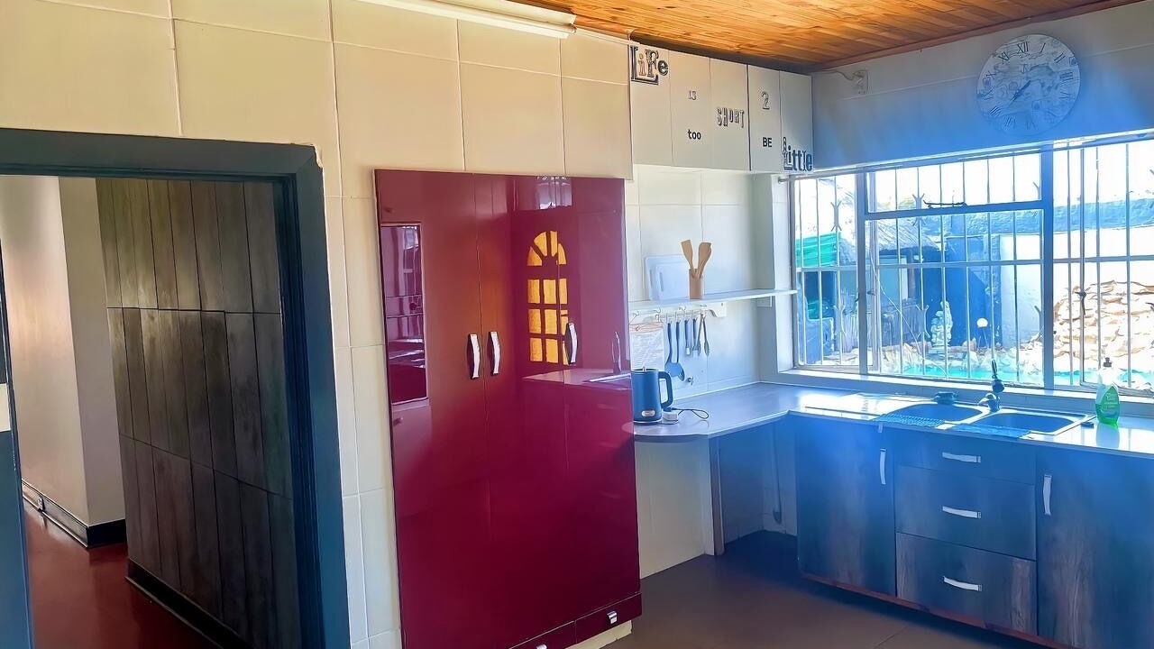 Photo of Kitchen in Greater Johannesburg Metropolitan Area