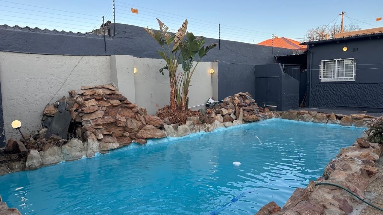 Photo of Outdoor in Rosettenville