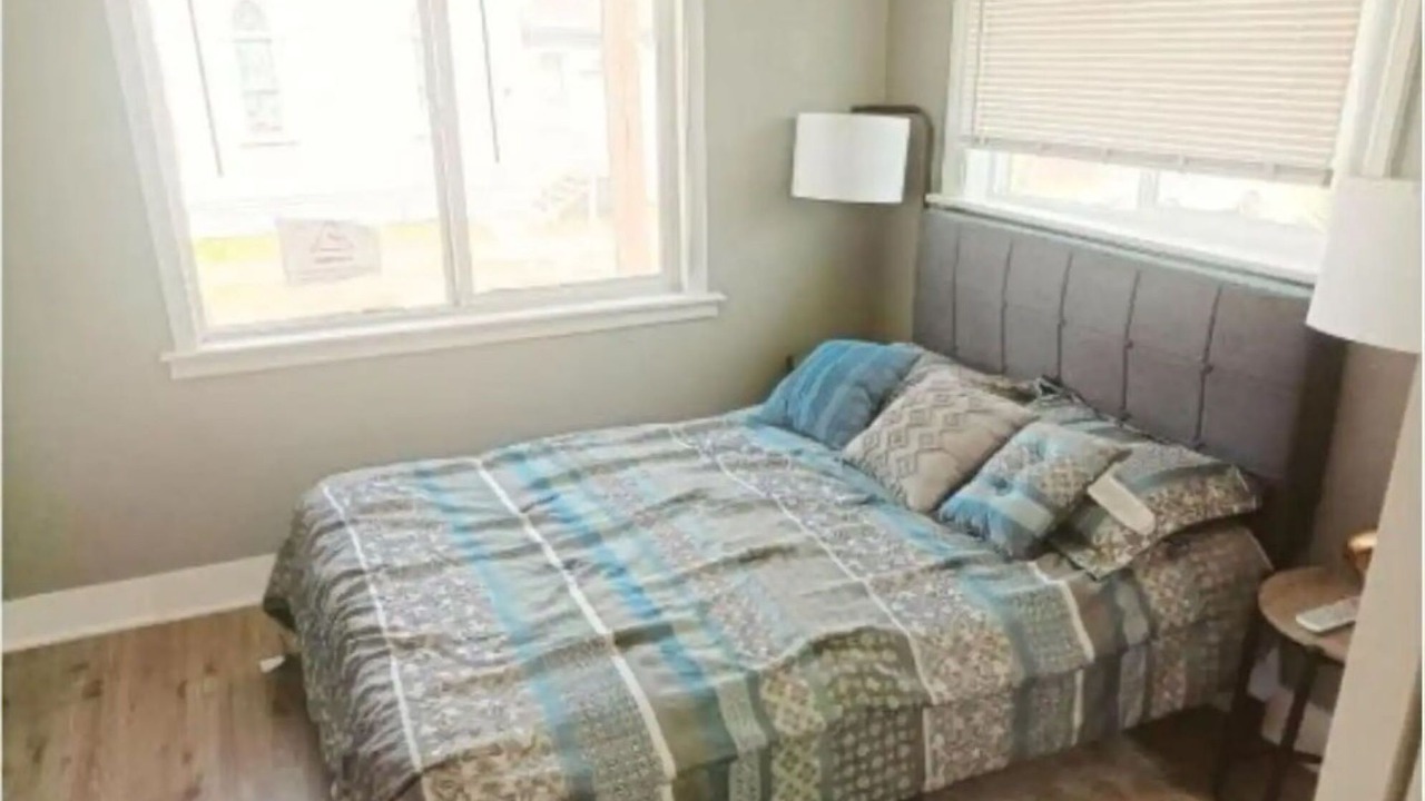Photo of Bedroom in Oakland