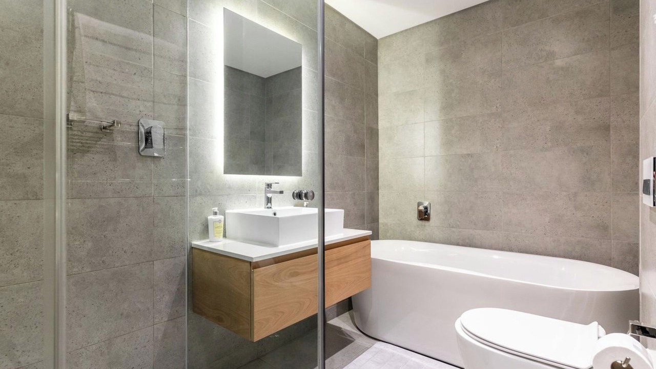 Photo of Bathroom in Three Anchor Bay