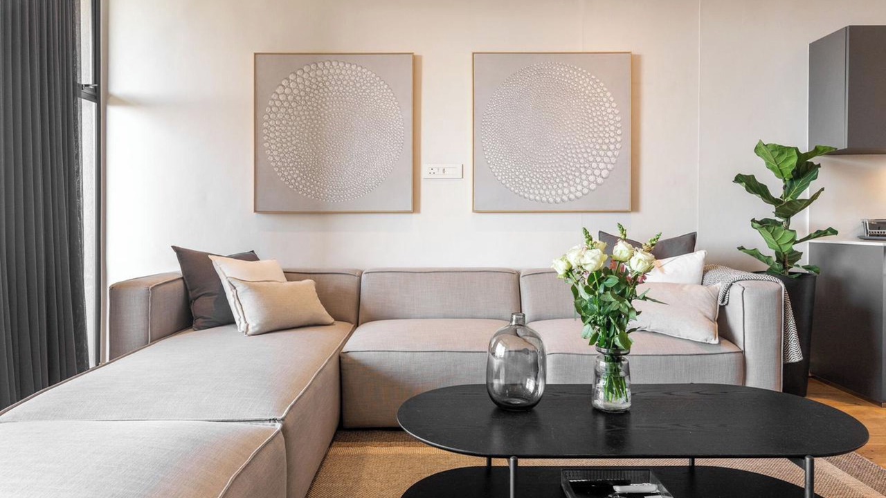Photo of Livingroom in Three Anchor Bay