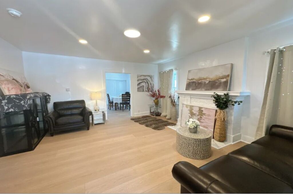Photo of Livingroom in Central San Mateo