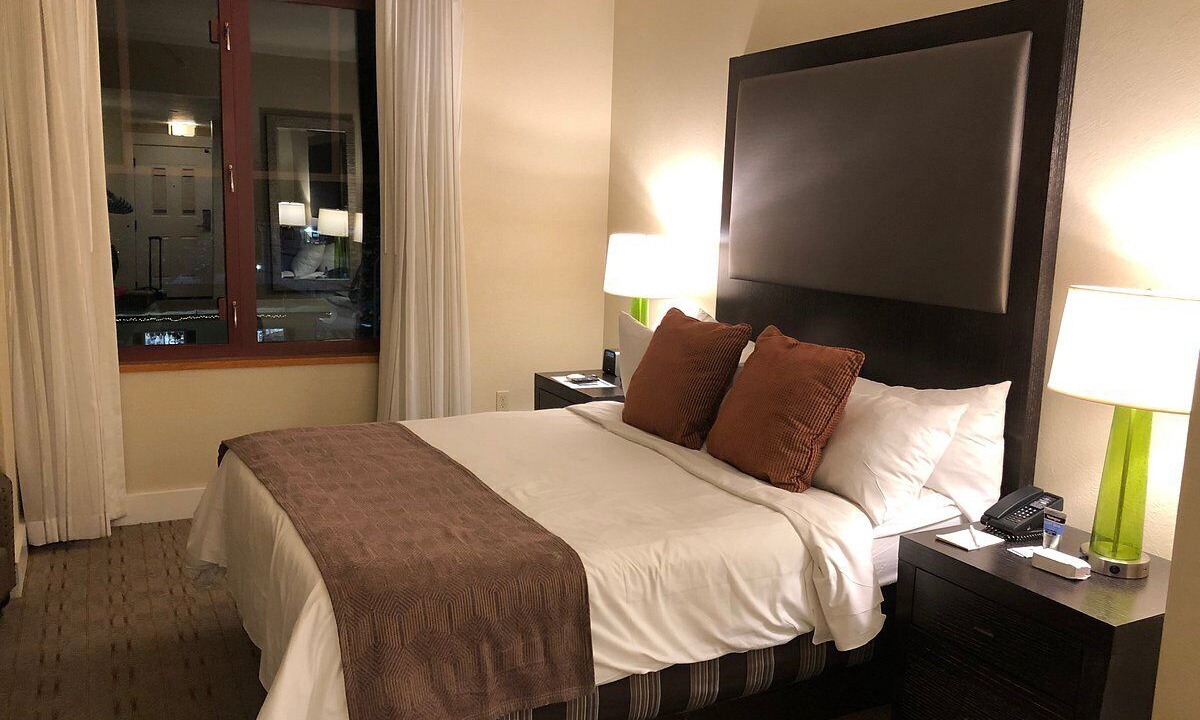 Photo of Bedroom in Lakeside Park