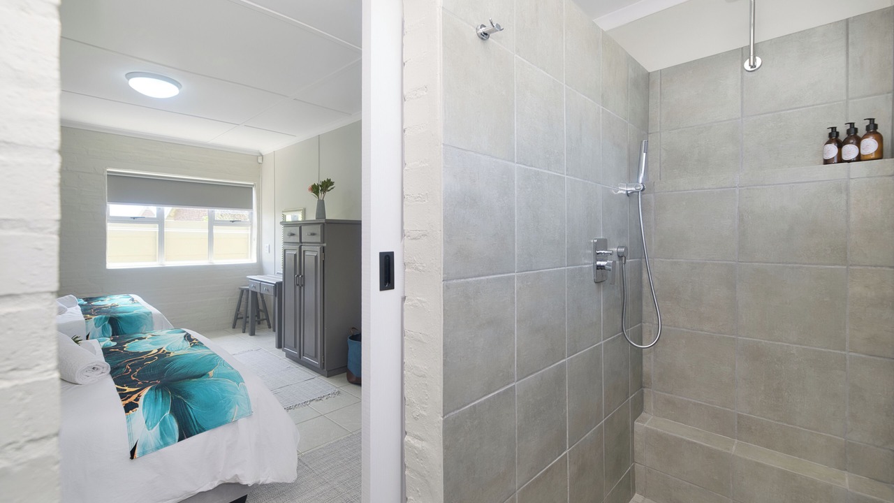 Photo of Bathroom in Struisbaai