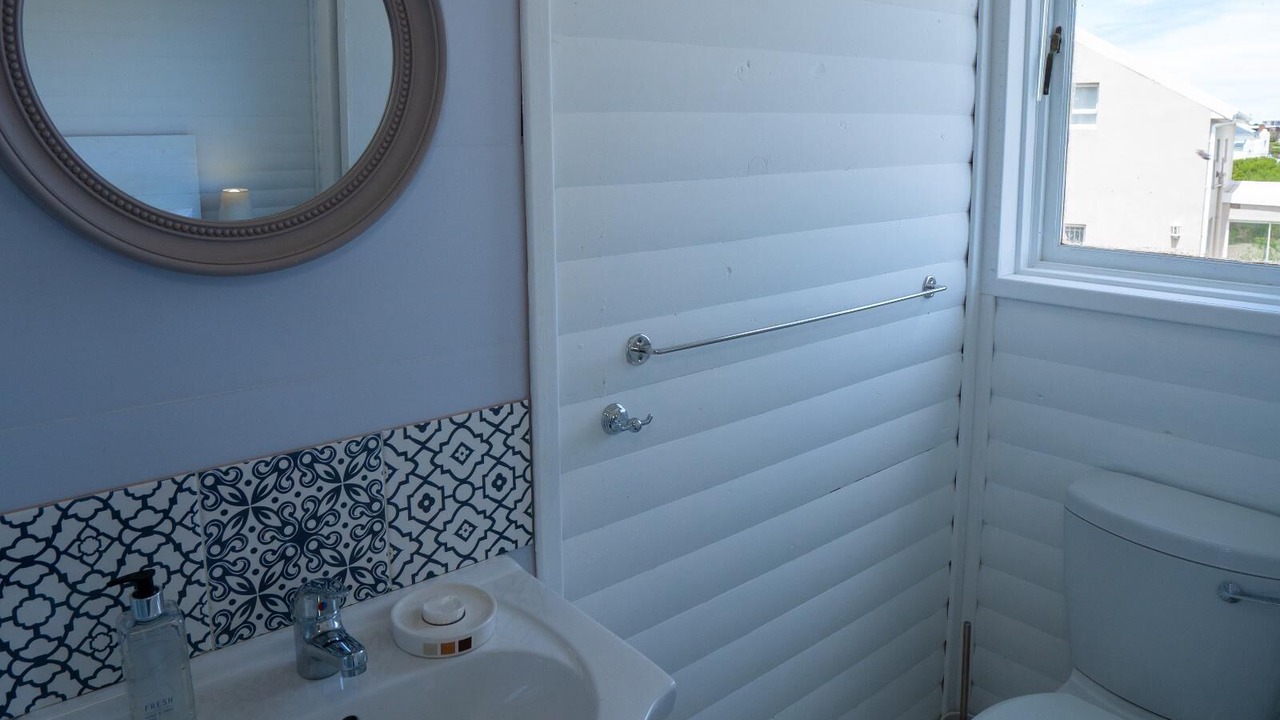 Photo of Bathroom in Betty's Bay