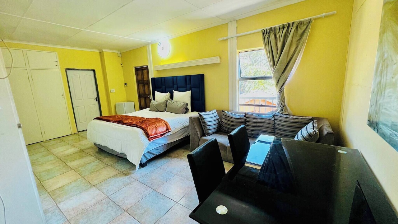 Photo of Bedroom in Greater Johannesburg Metropolitan Area