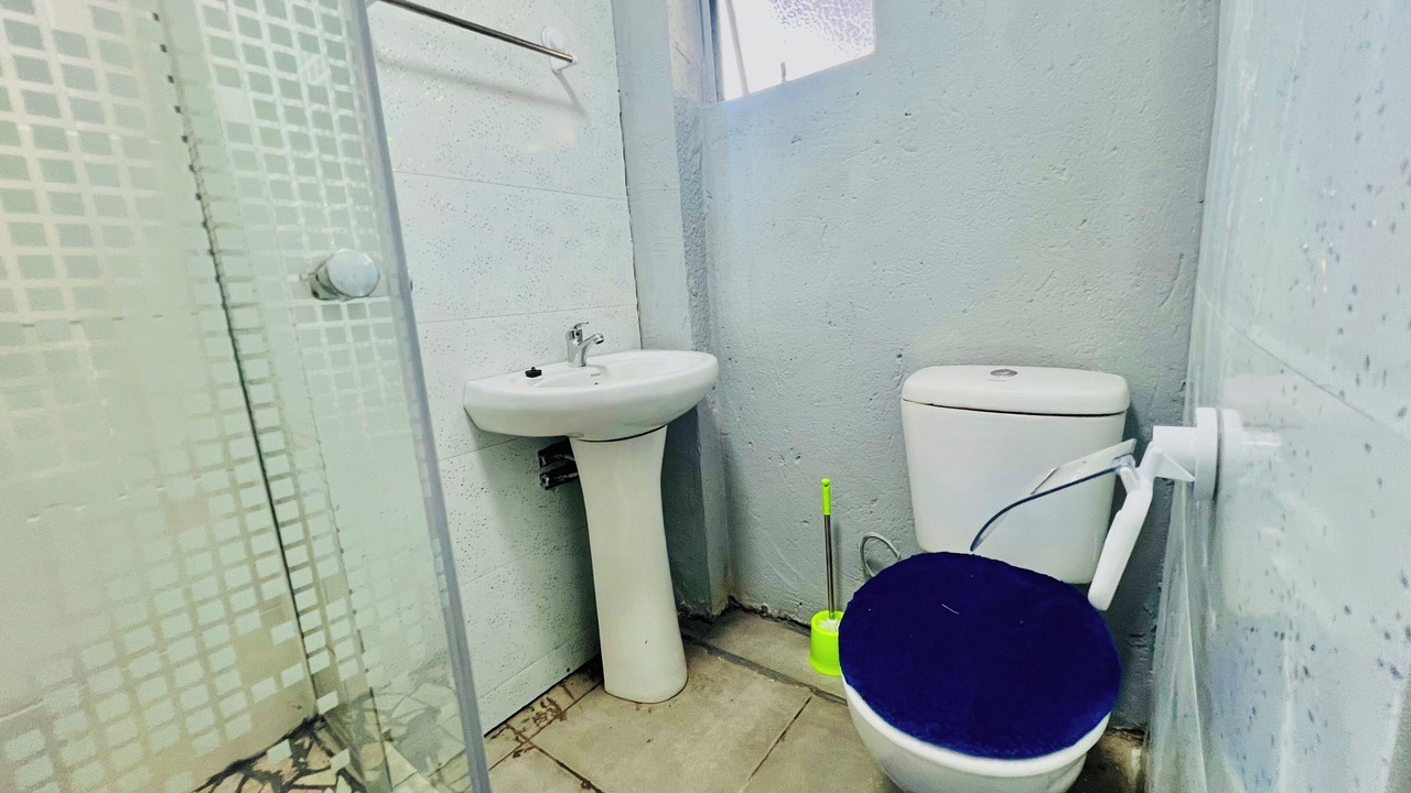 Photo of Bathroom in Greater Johannesburg Metropolitan Area