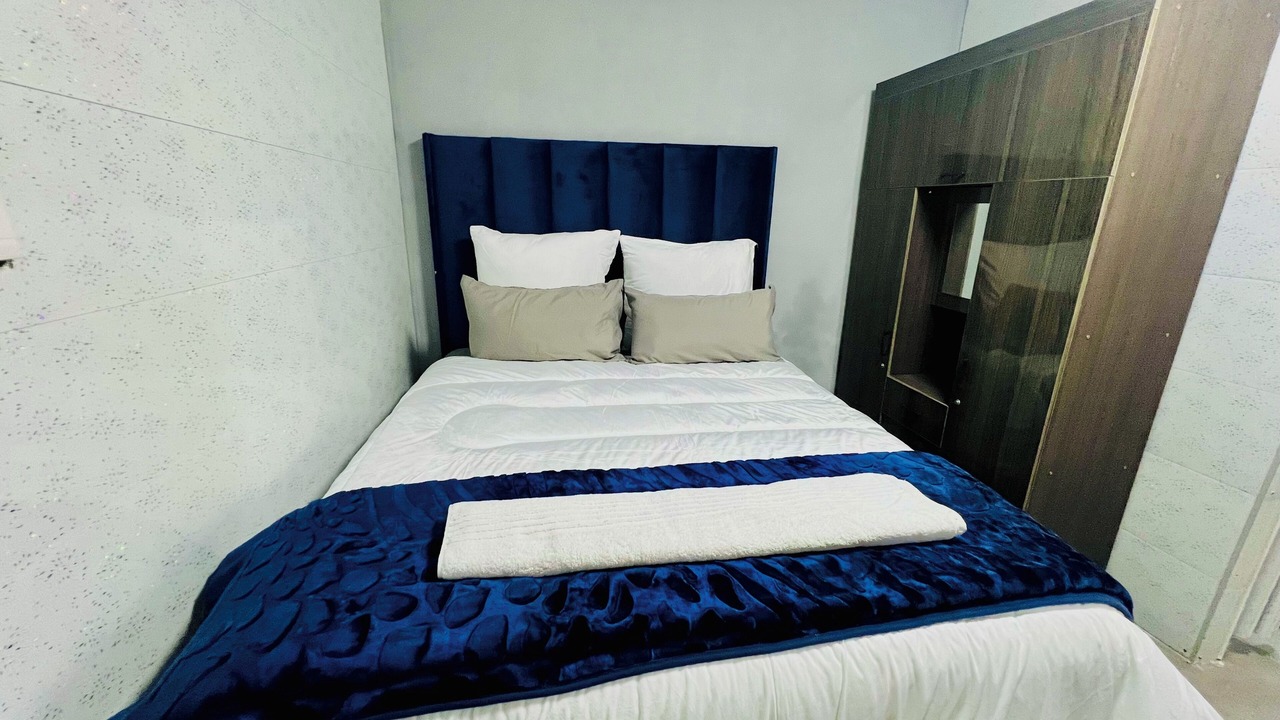 Photo of Bedroom in Greater Johannesburg Metropolitan Area