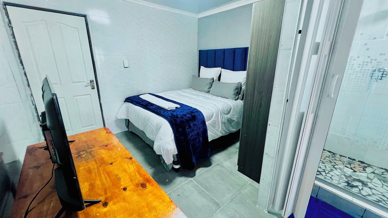Photo of Bedroom in Greater Johannesburg Metropolitan Area