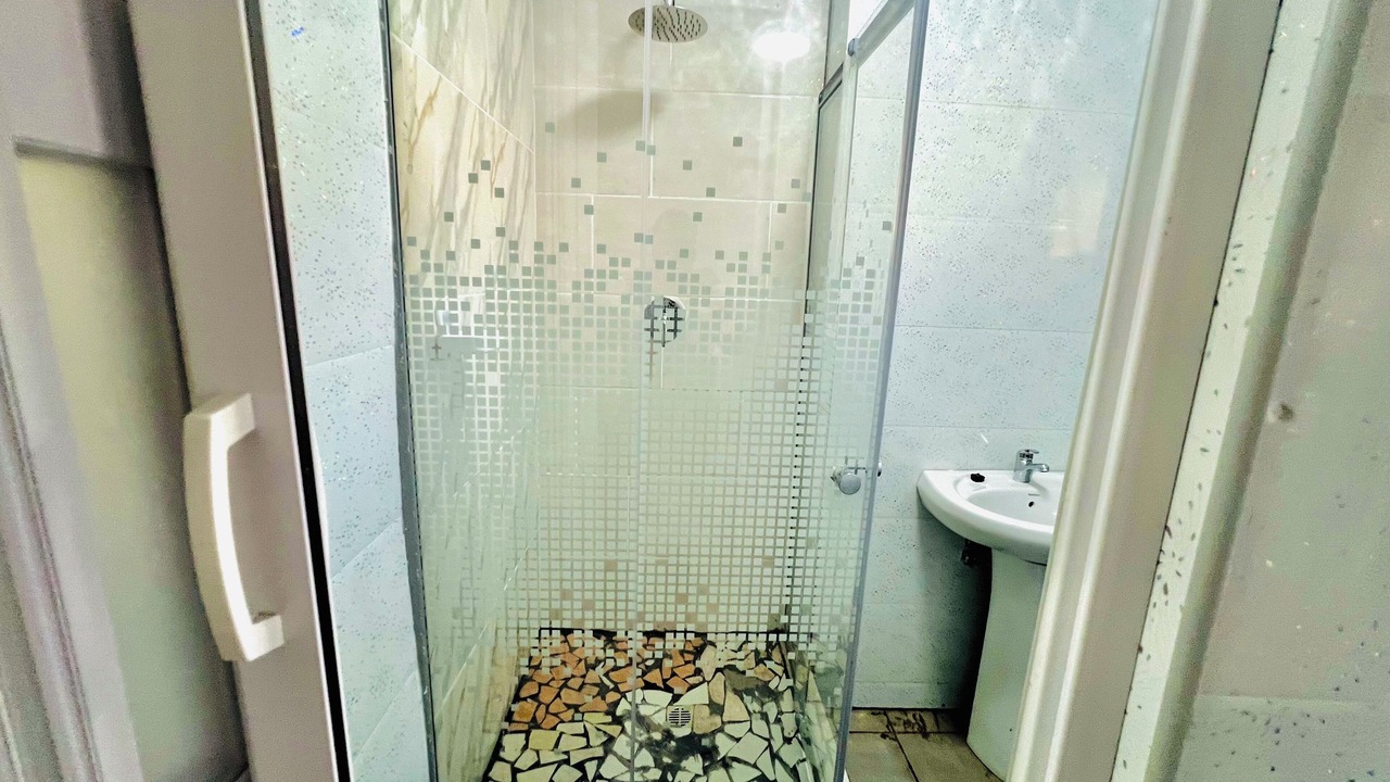 Photo of Bathroom in Greater Johannesburg Metropolitan Area