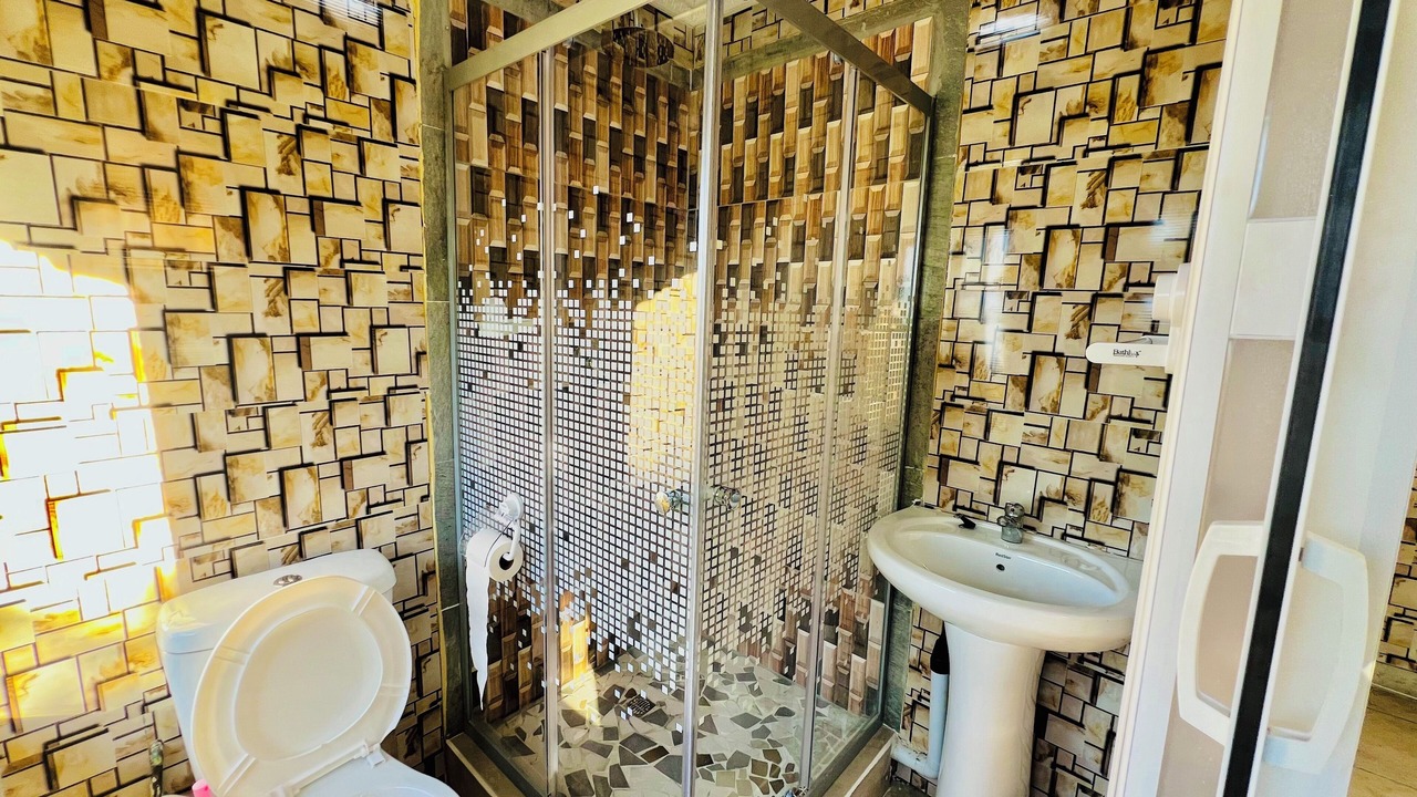 Photo of Bathroom in Greater Johannesburg Metropolitan Area