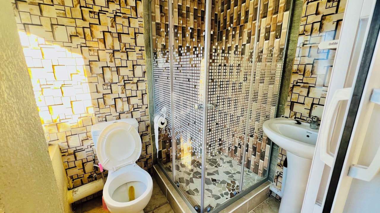 Photo of Bathroom in Greater Johannesburg Metropolitan Area