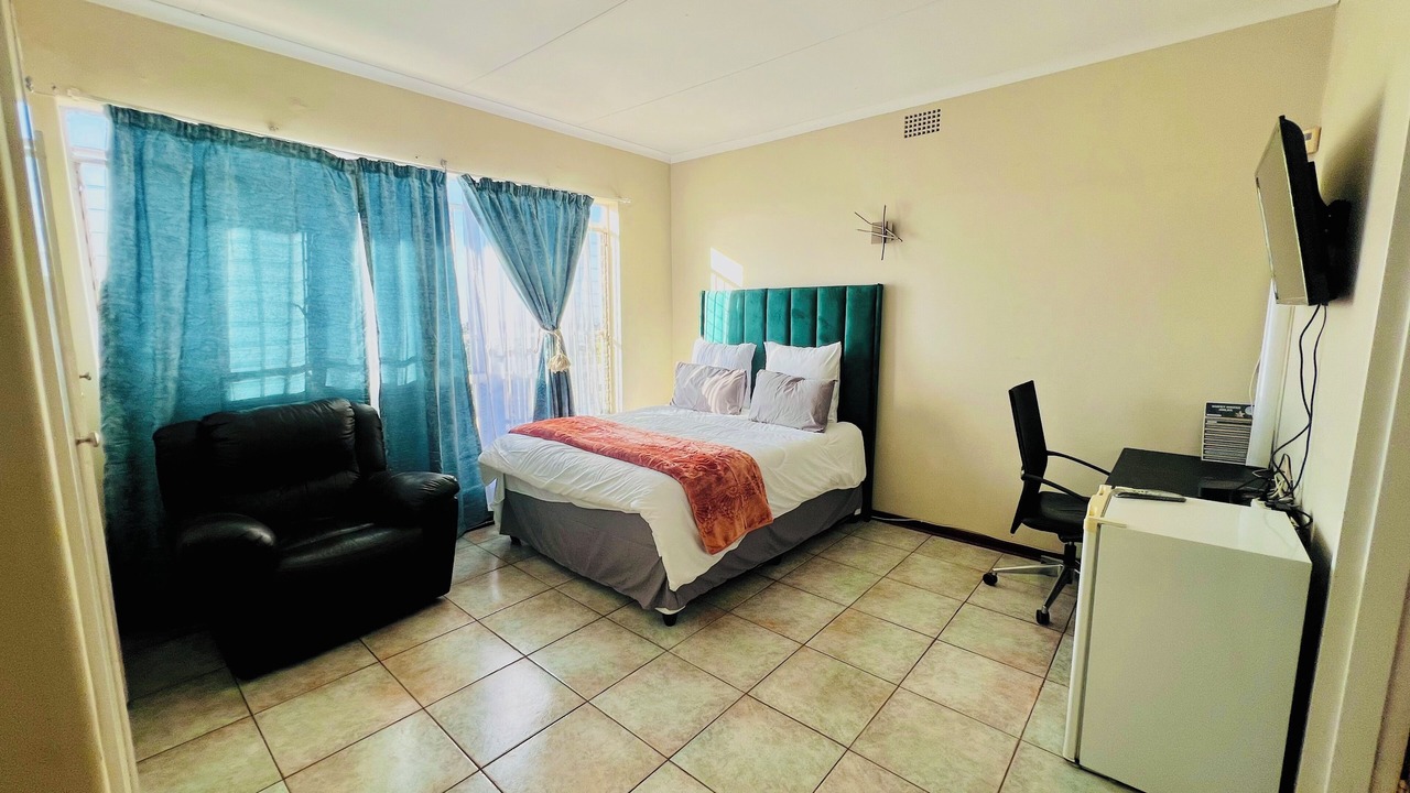 Photo of Bedroom in Greater Johannesburg Metropolitan Area