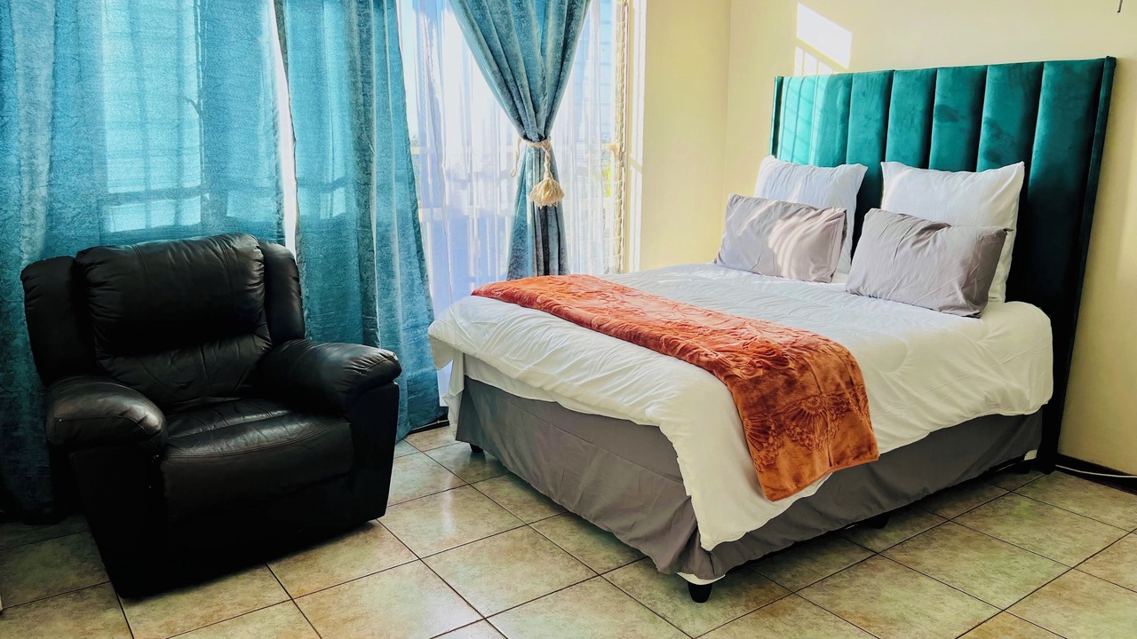 Photo of Bedroom in Greater Johannesburg Metropolitan Area