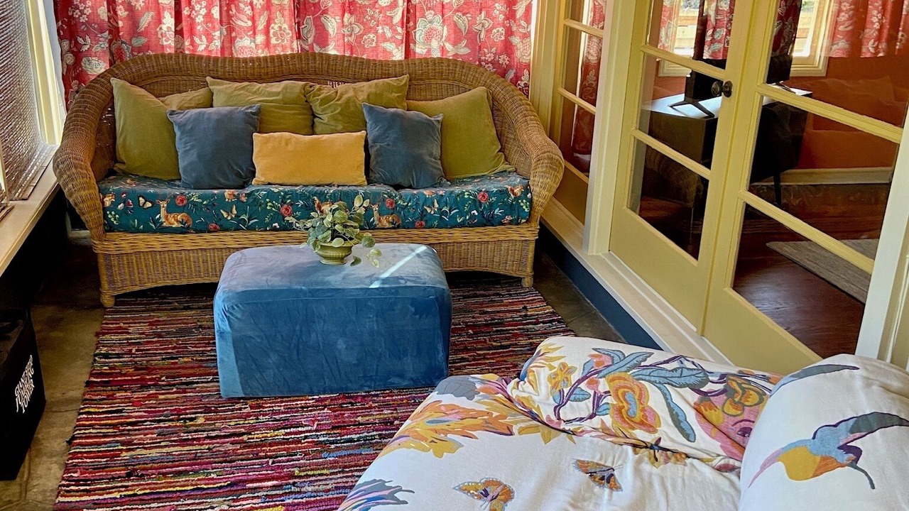 Photo of Livingroom in Estudillo Estates - Glen