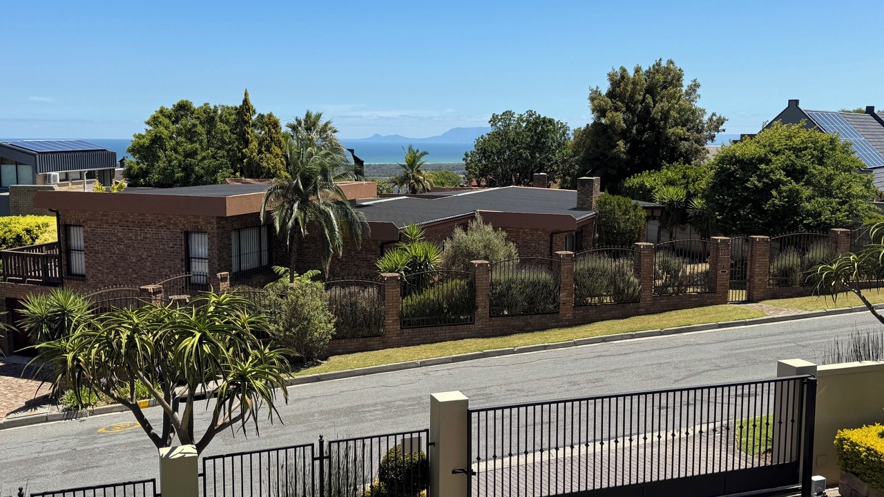 Photo of Outdoor in Heldervue
