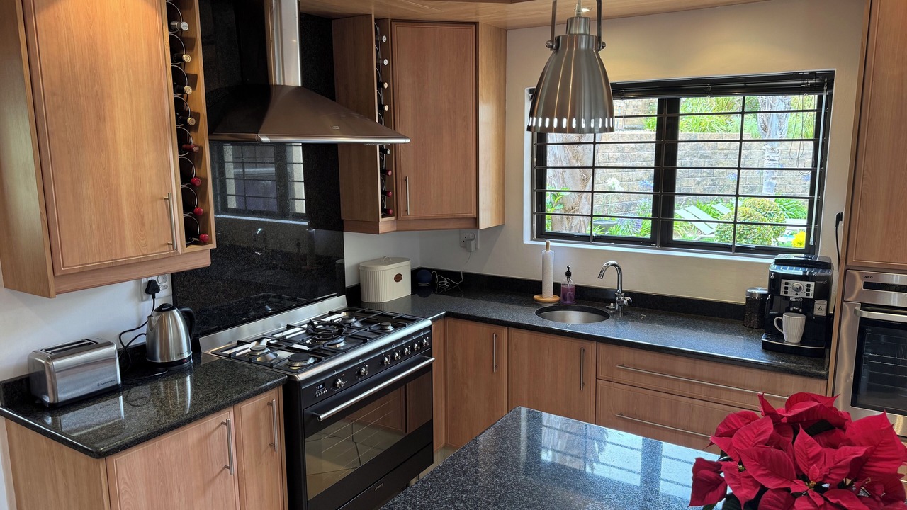 Photo of Kitchen in Heldervue